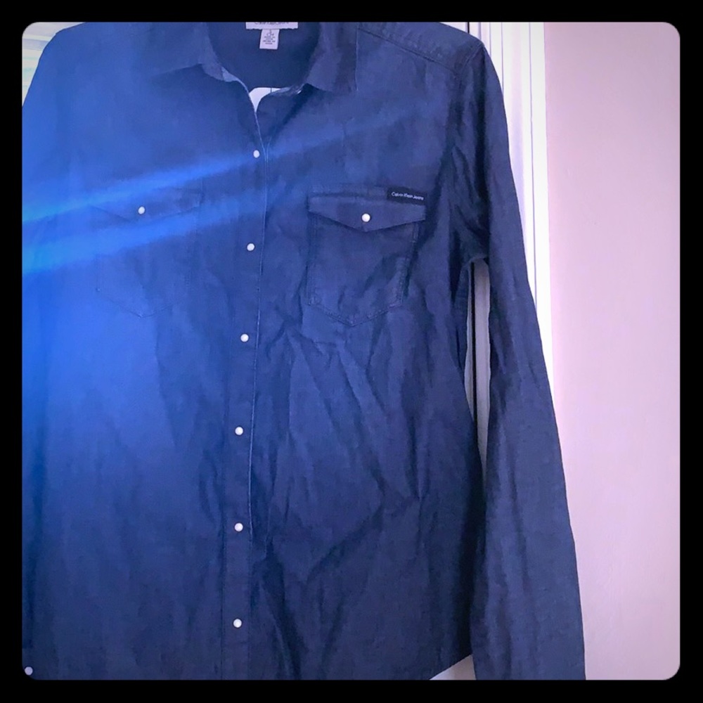 Long sleeve shirt